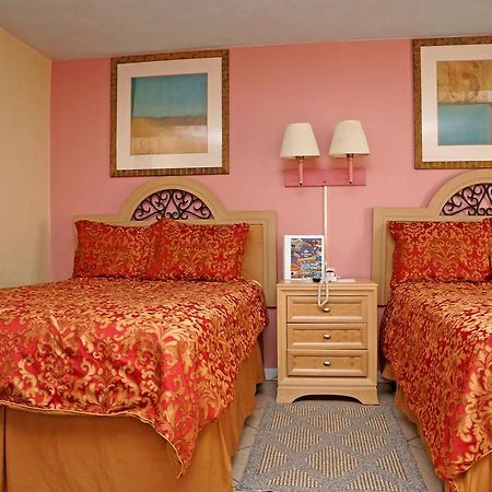 Beachwalk Inn Clearwater Beach Exterior foto