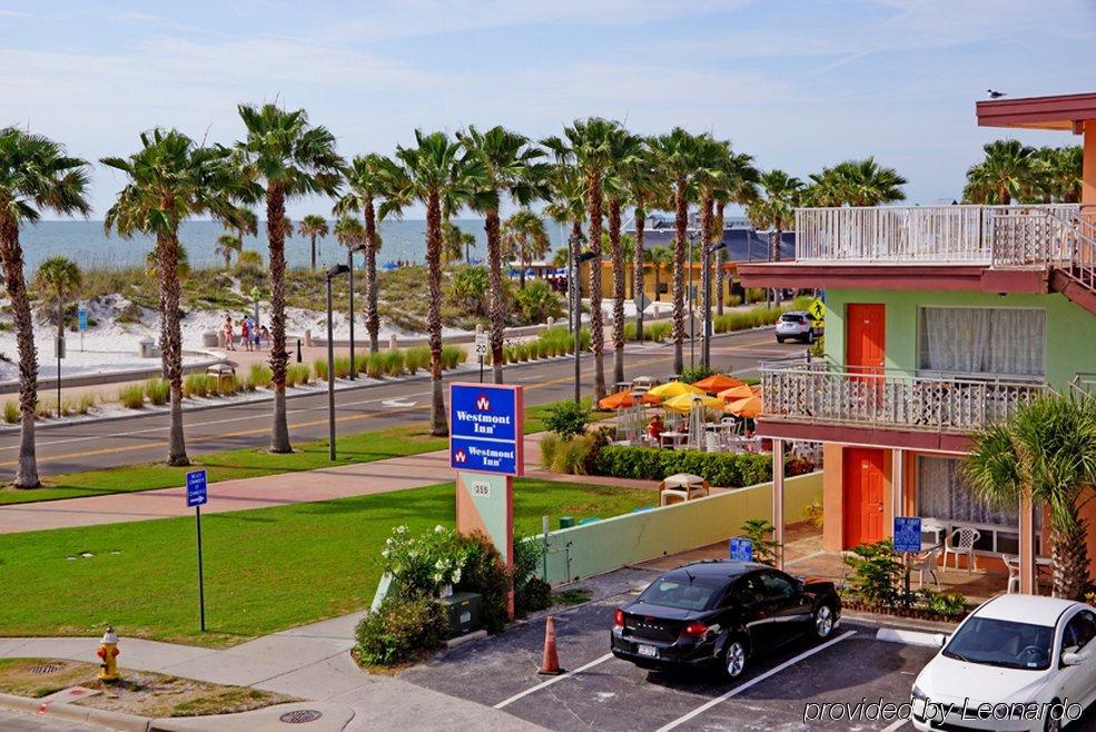 Beachwalk Inn Clearwater Beach Exterior foto