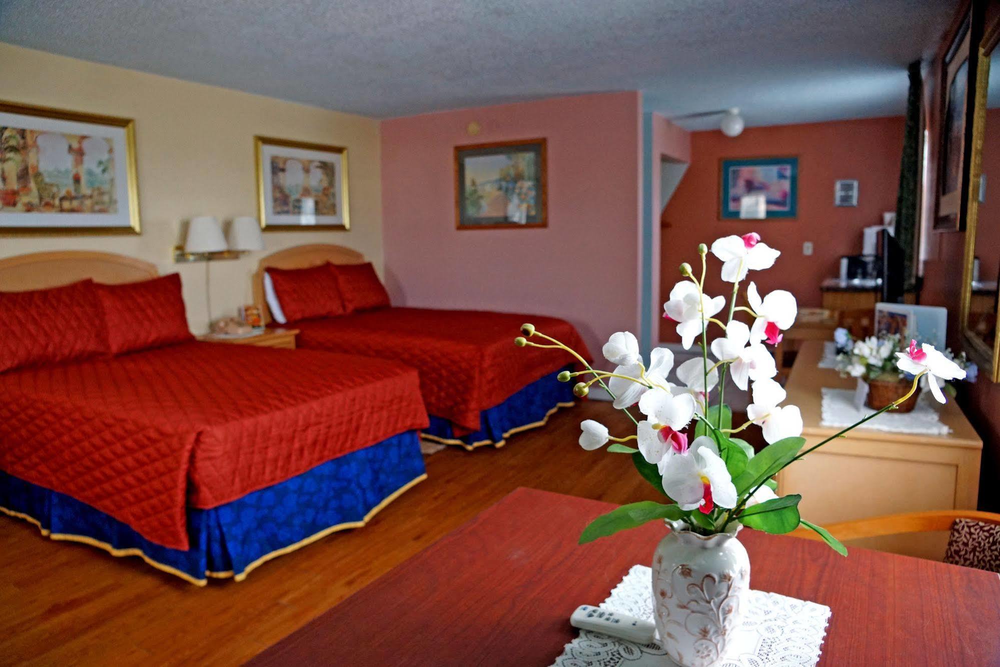 Beachwalk Inn Clearwater Beach Exterior foto
